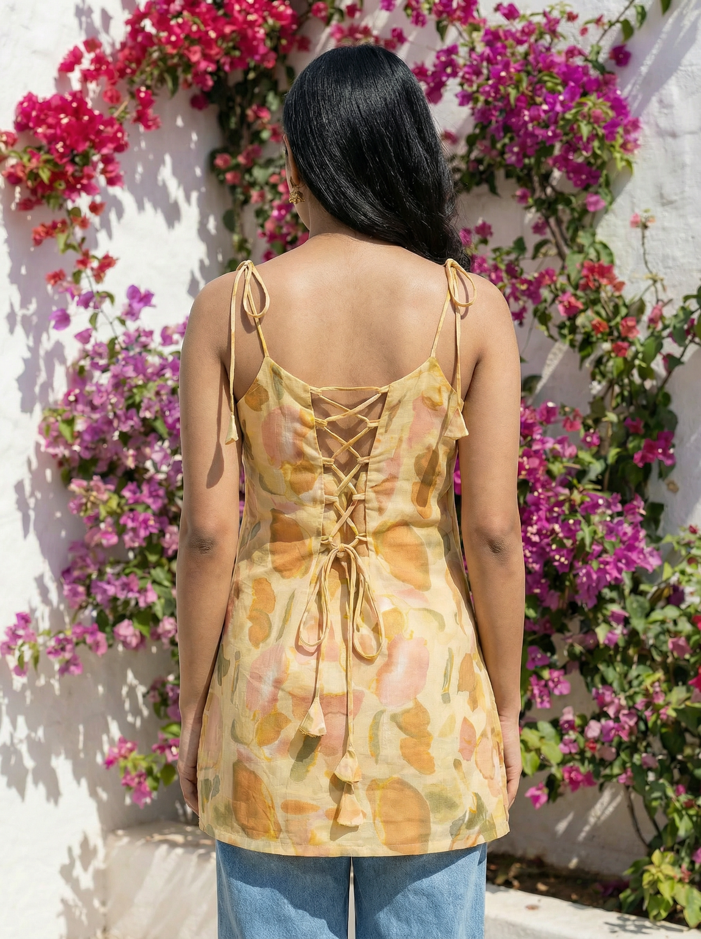 Soft florals, pure cotton comfort & statement back Short Kurti🌸